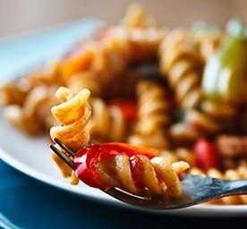 Макароны с овощным соусом