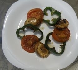 Форель с овощами-гриль.