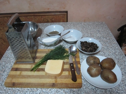 Картофельные лодочки, фаршированные грибами