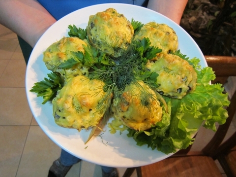 Картофельные лодочки, фаршированные грибами