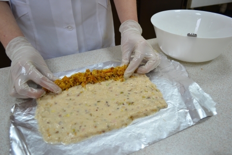 Куриное филе с фисташками